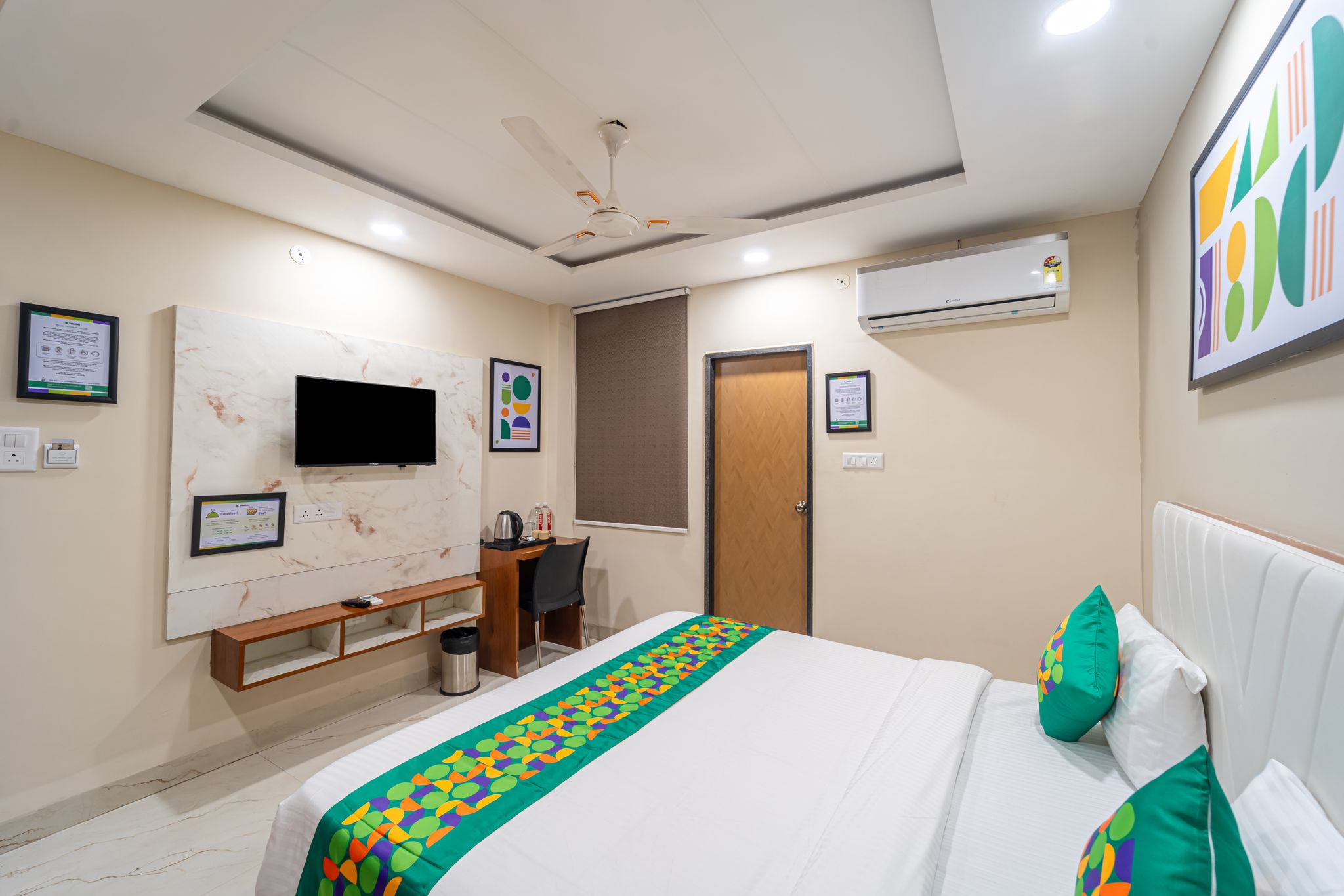 Treebo Hotel Grand Standard Room 3