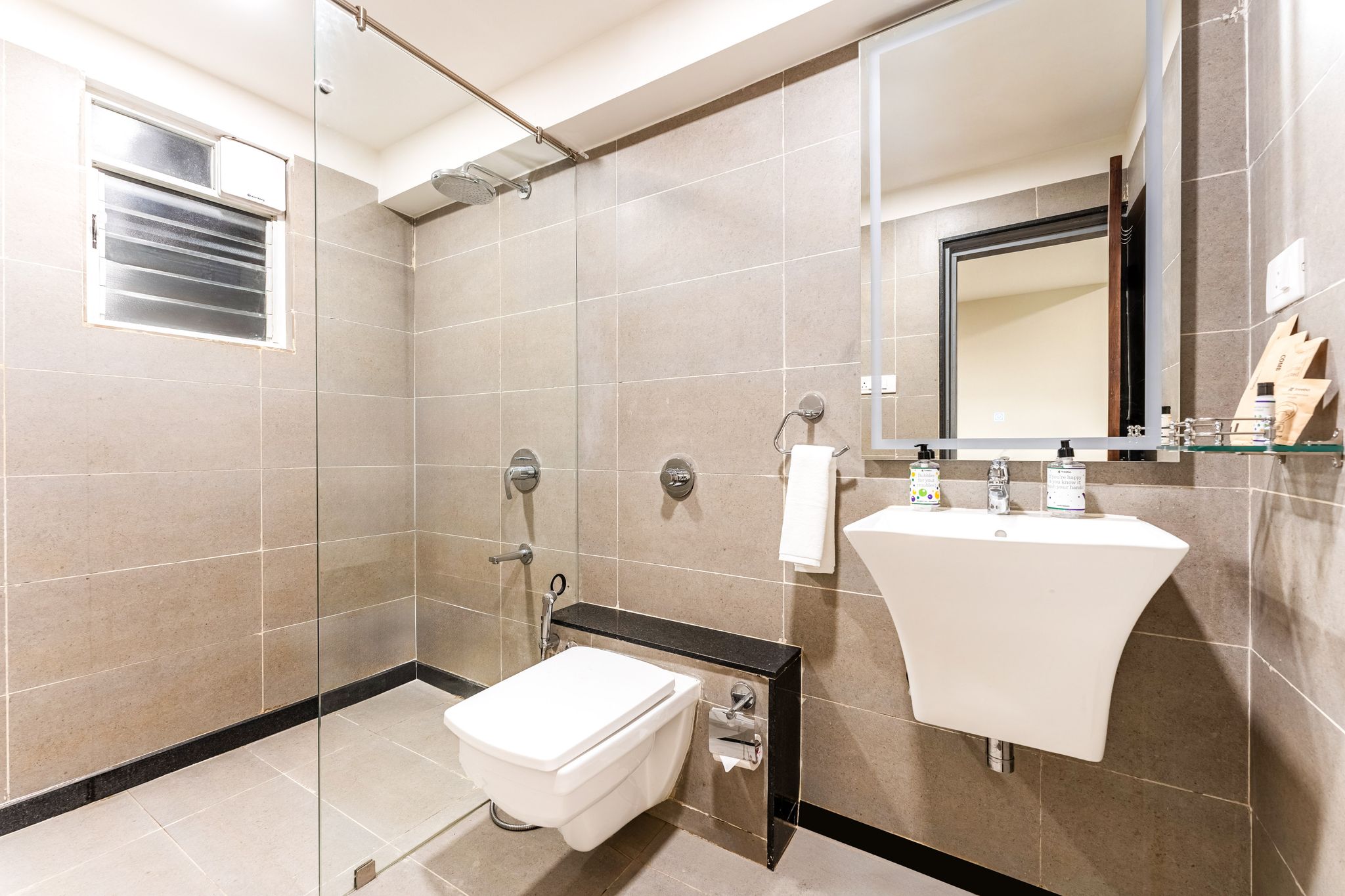 Medalio Boutique Nagpur Automotive Square Spacious Standard Room 11