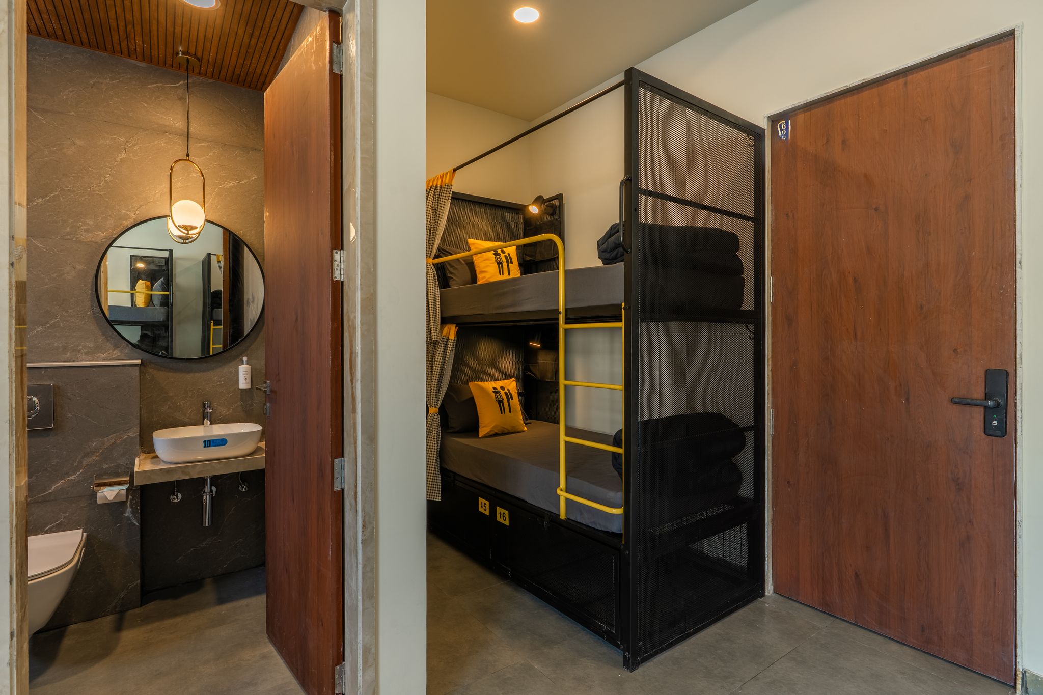 Bed in 6 Bed Mixed Dormitory