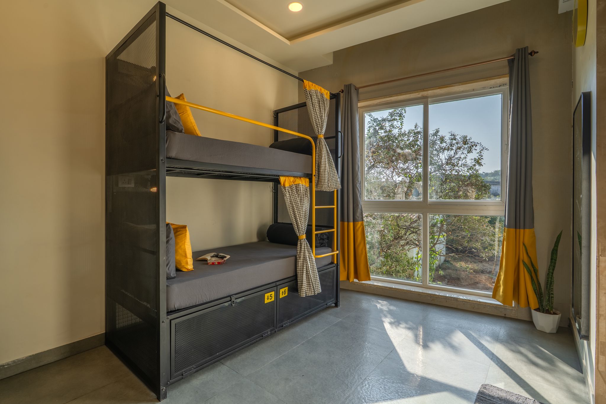 Bed in 6 Bed Female Dormitory