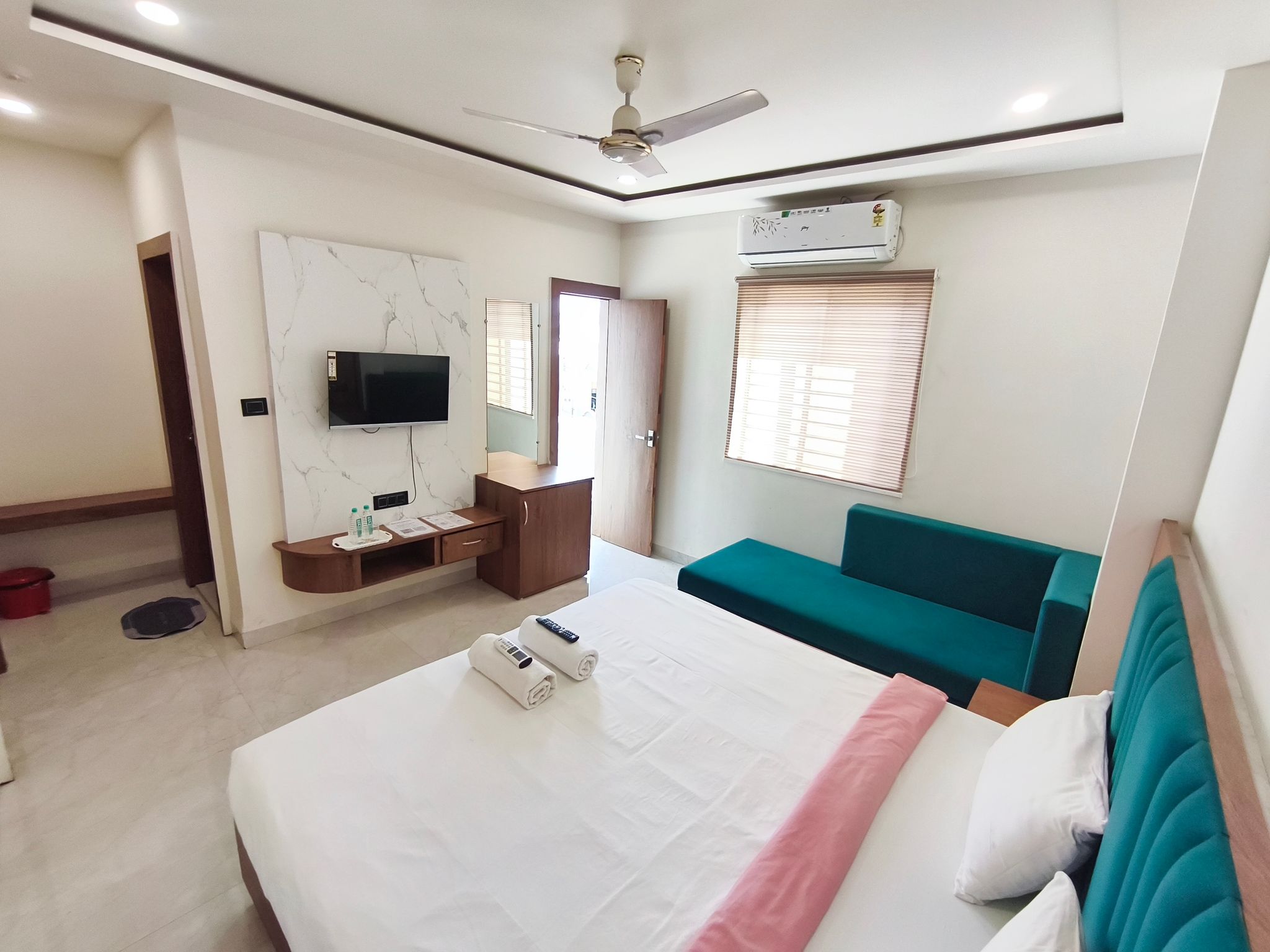Hotel Gurukripa Deluxe Room with Sofa Bed 45