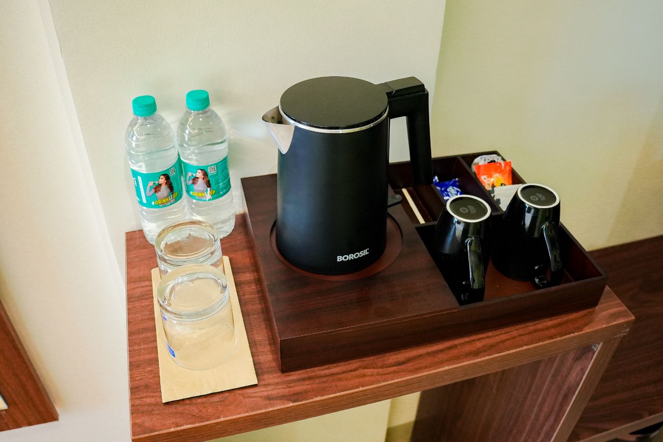 Premium Twin Room with Kitchenette