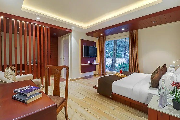 Club Room ( Forest View )