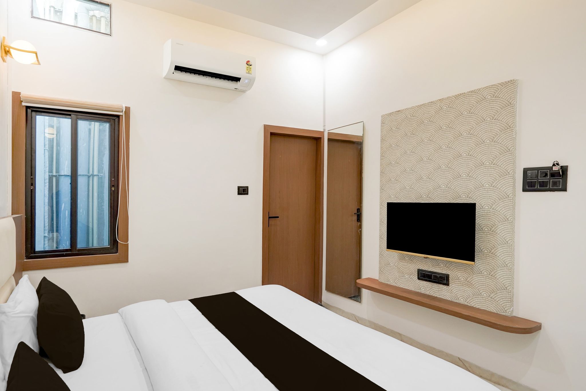 Super Collection O Ujjain Central Railway Junction Formerly Hotel Jai Jagdish CLASSIC 12