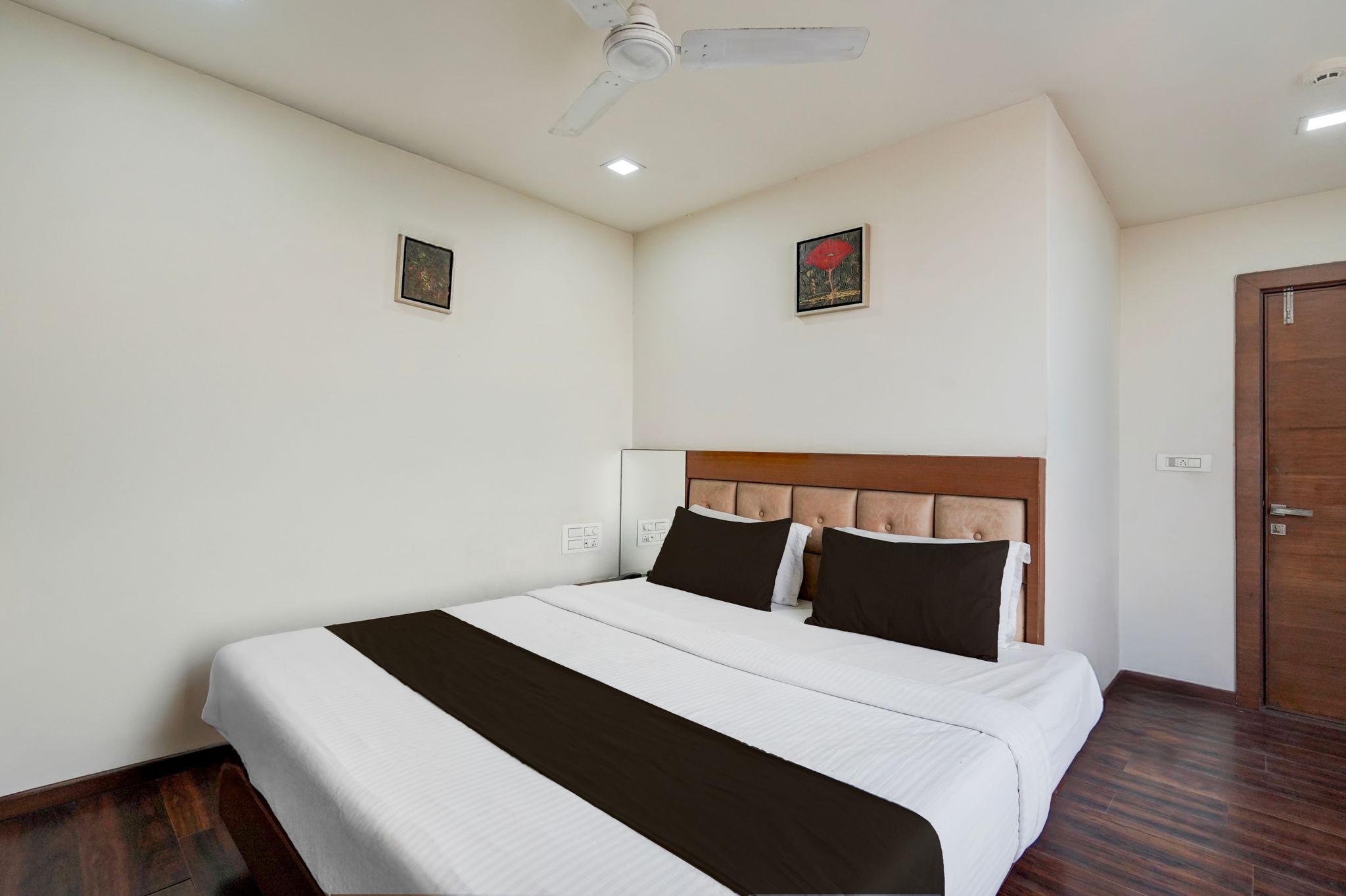 Collection O Motipura Bus Terminal Formerly Hotel Navjivan CLASSIC 8