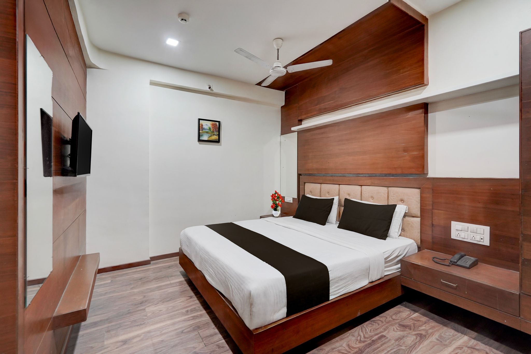 Collection O Motipura Bus Terminal Formerly Hotel Navjivan CLASSIC 3