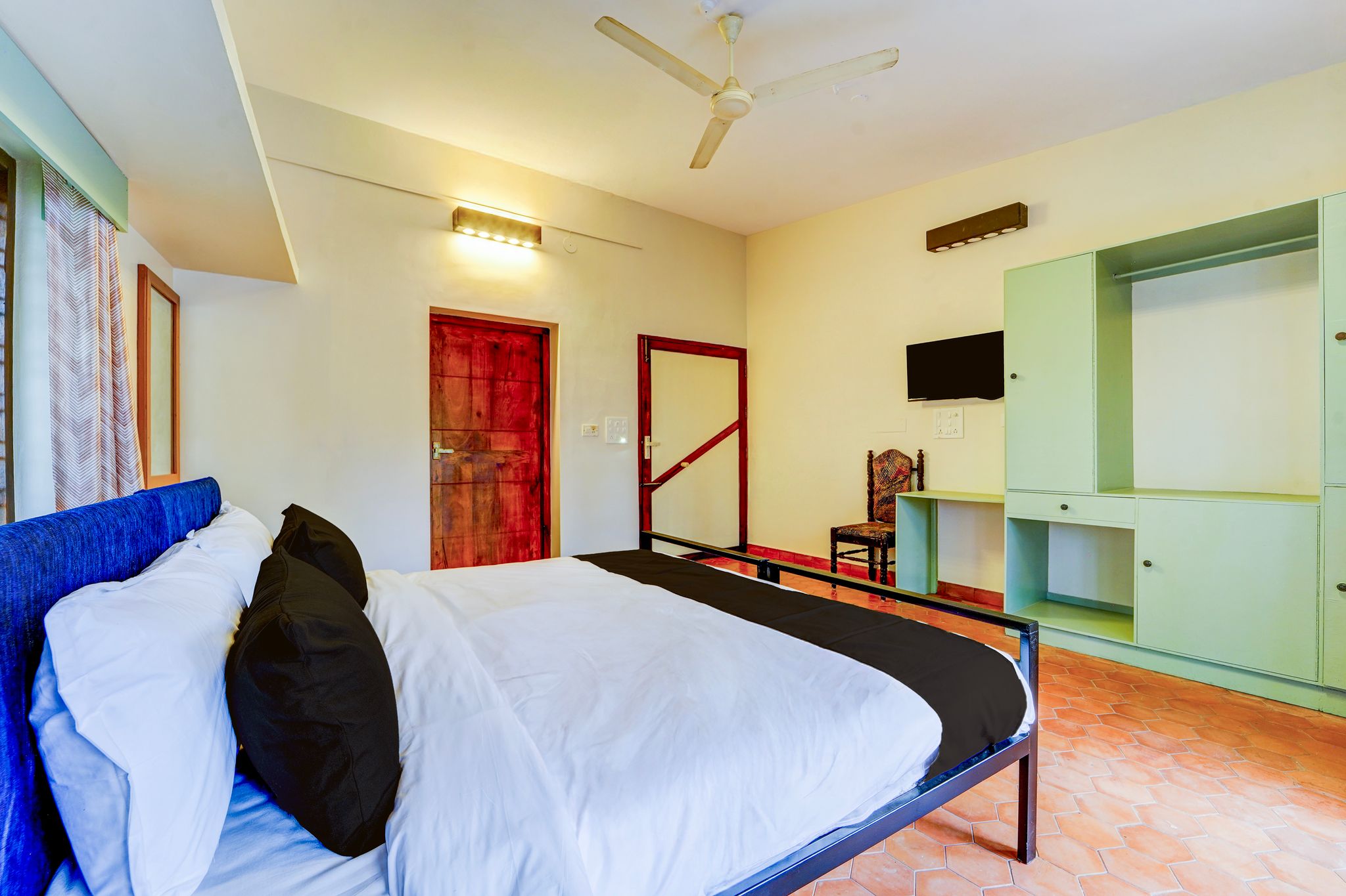 Super  Hotel O CSIR Pappanamcode Formerly Ambadi Guest House CLASSIC 11