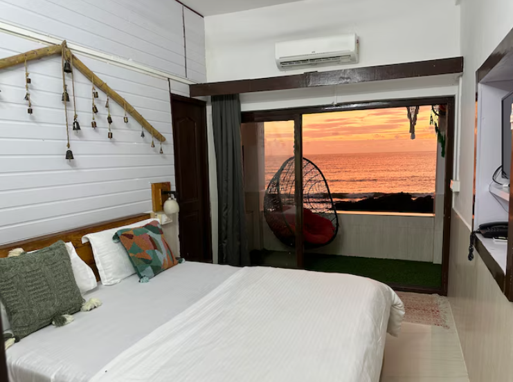 ATS cafe & stay Ocean Breeze AC