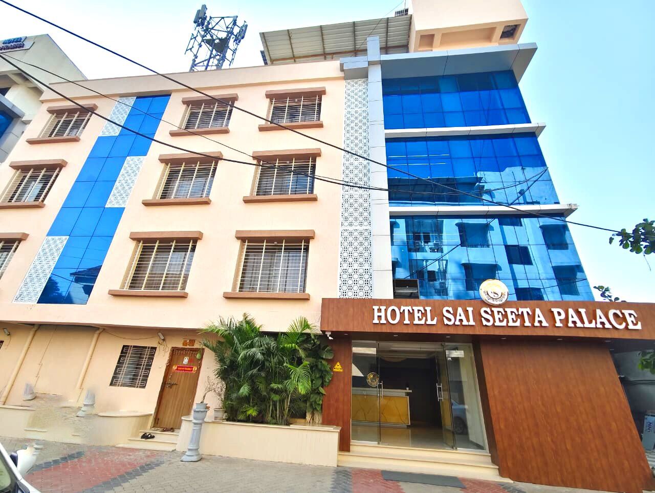 Hotel Sai Seeta palace