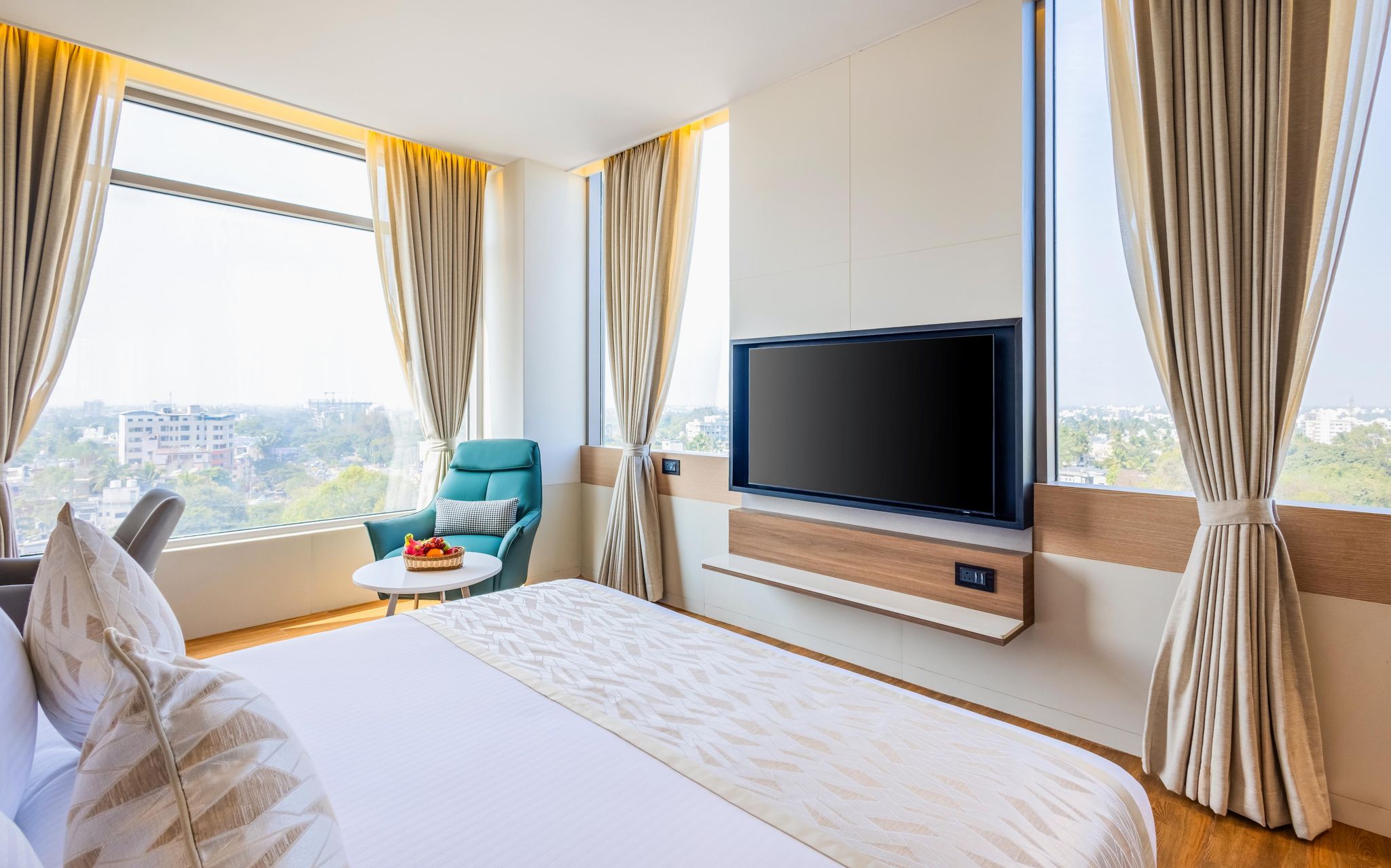 Premium Grande Room with King/Twin Bed