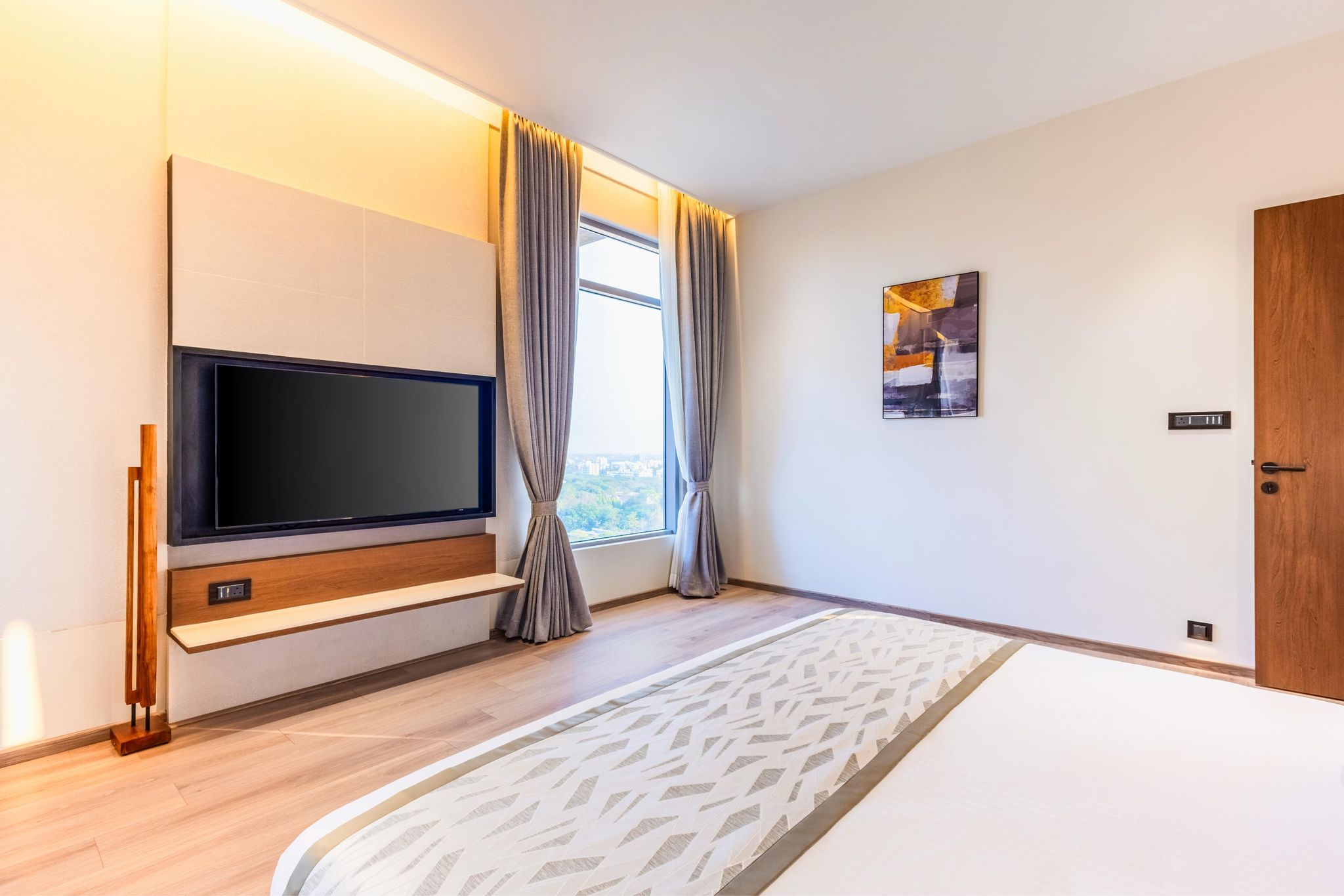 Premium Suite with Balcony