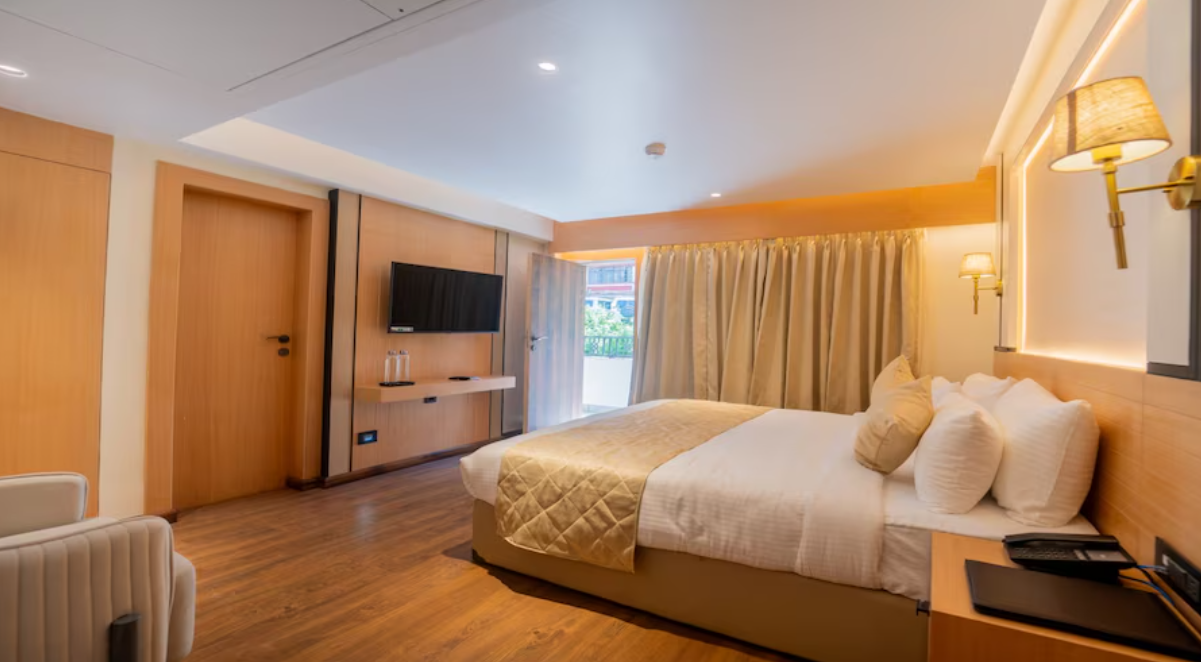 Evara Heights  Standard Room 2