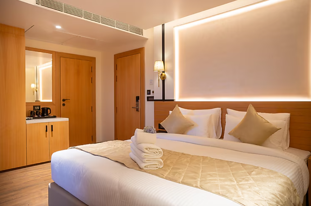 Deluxe Room with Balcony