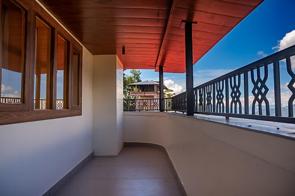 Deluxe Room with Balcony