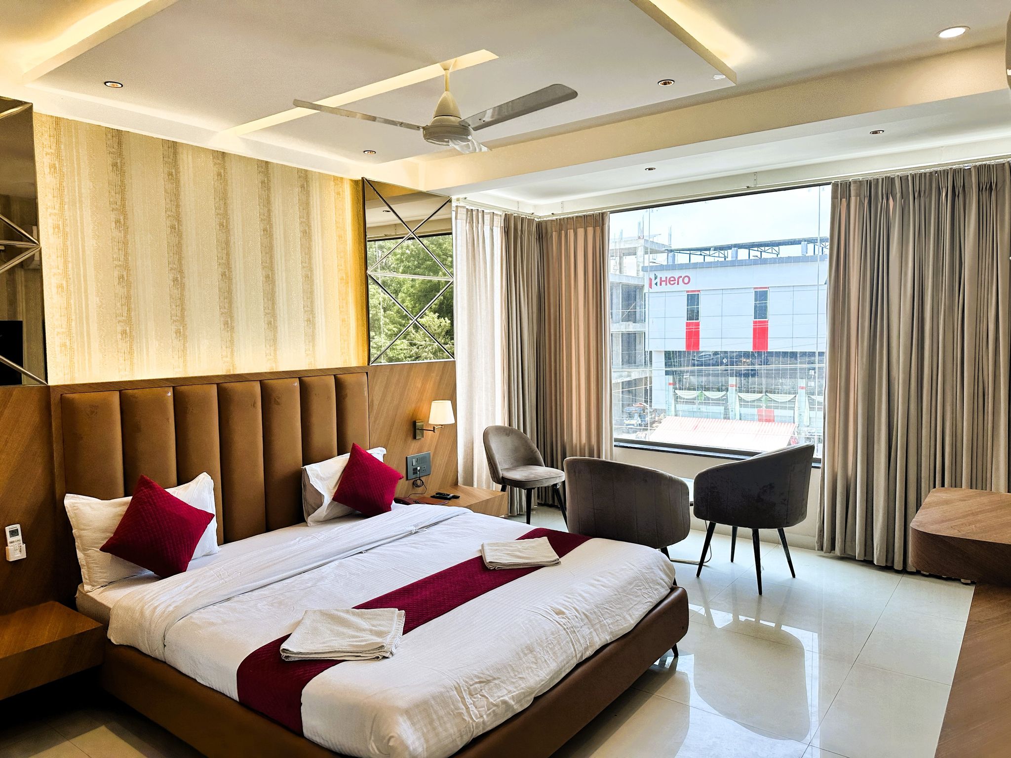  Premium Room