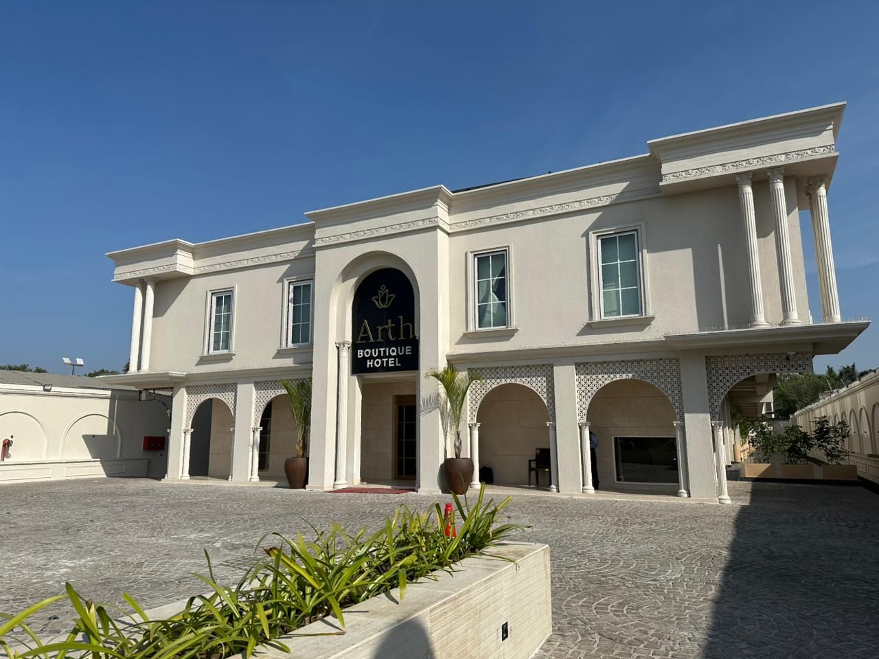 Arth Boutique and Hotel