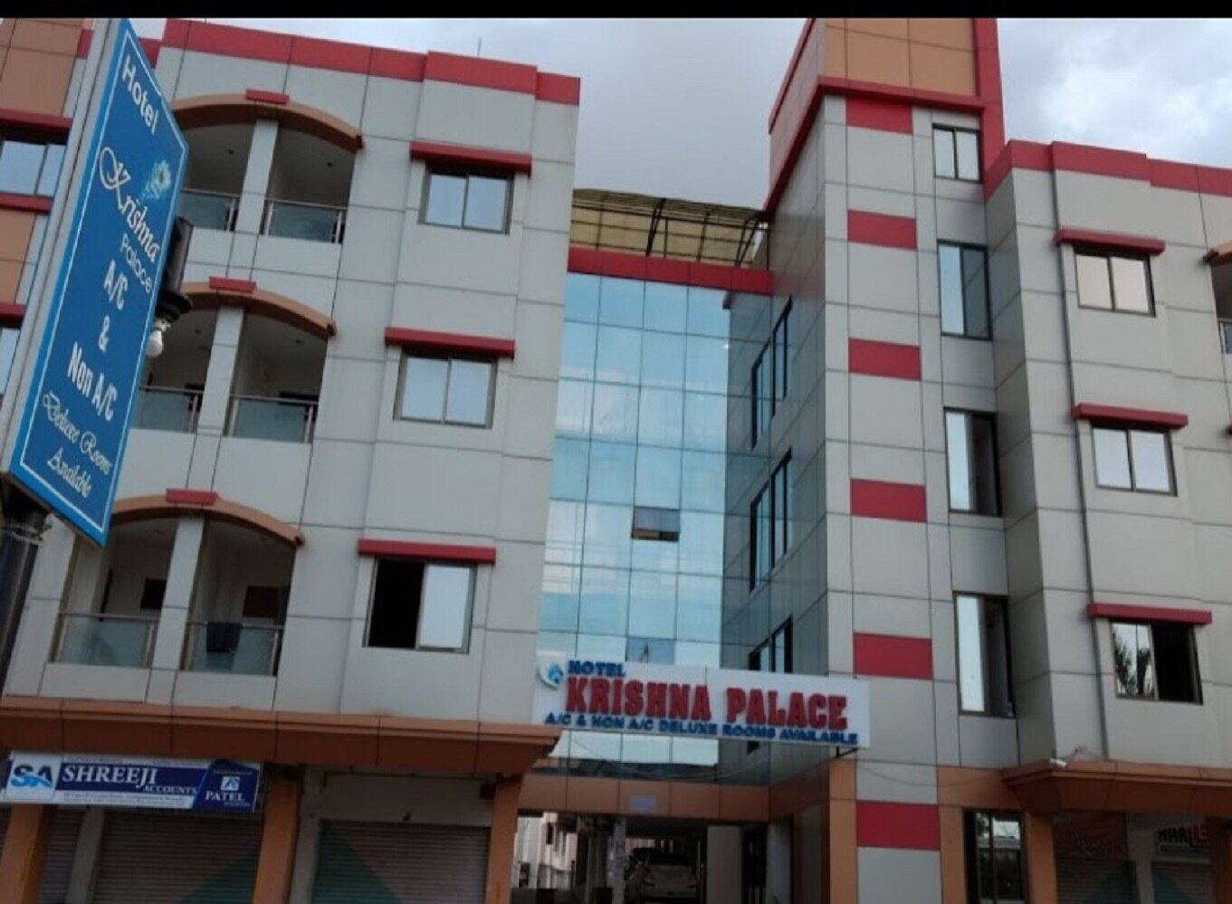 Hotel Krishna palace