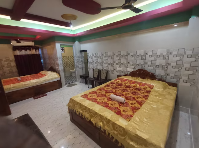 SUPERIOR SUITE AC ROOM HAVING 2 NOS. KING SIZE BED