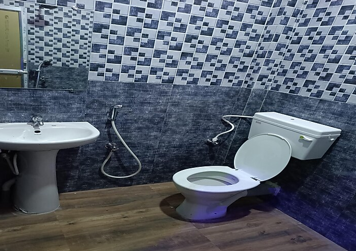 Hotel Paradise Mandarmani STANDARD NON AC ROOM HAVING 1 NOS KING SIZE BED 5