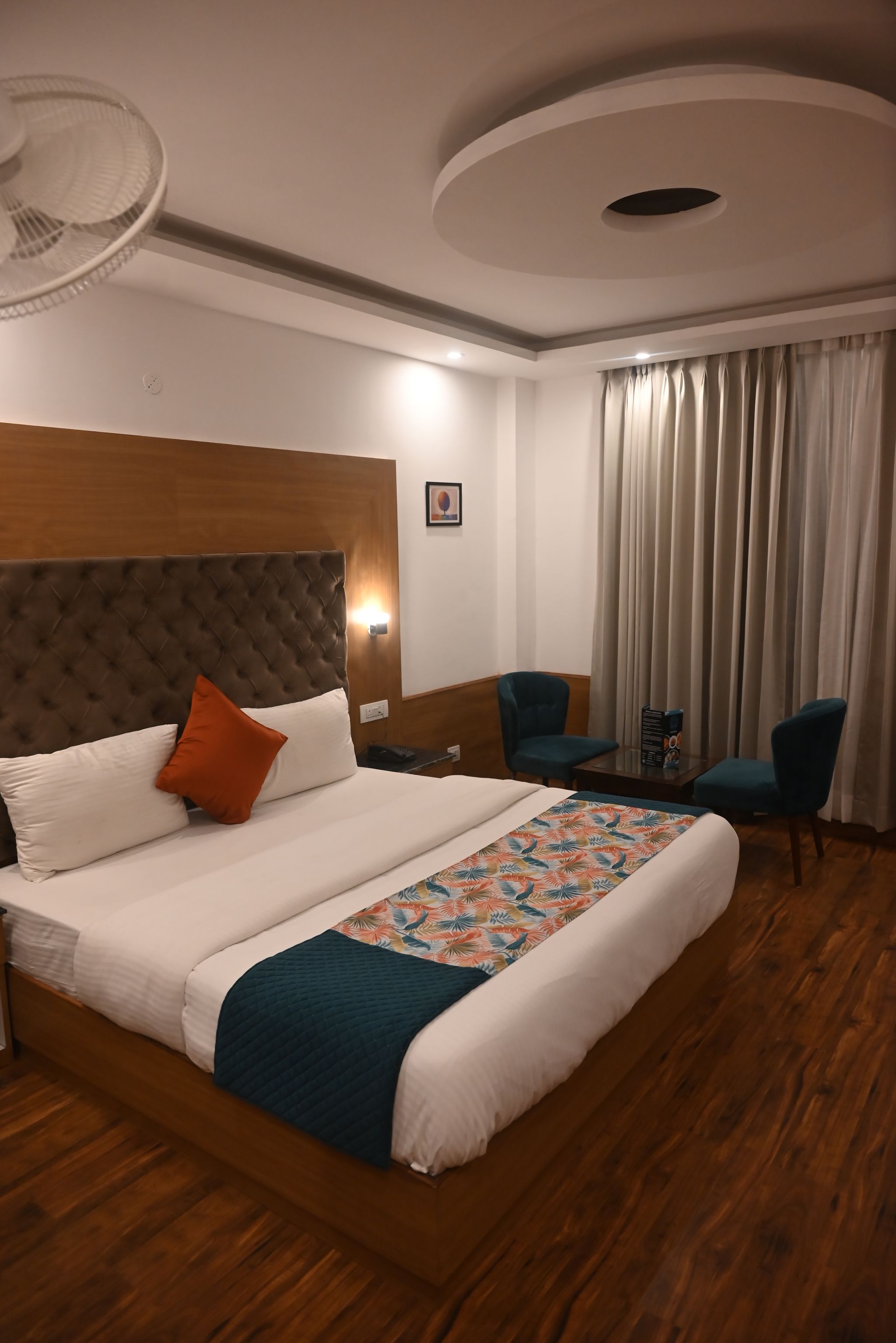 Superior Valley View Room with Private Balcony