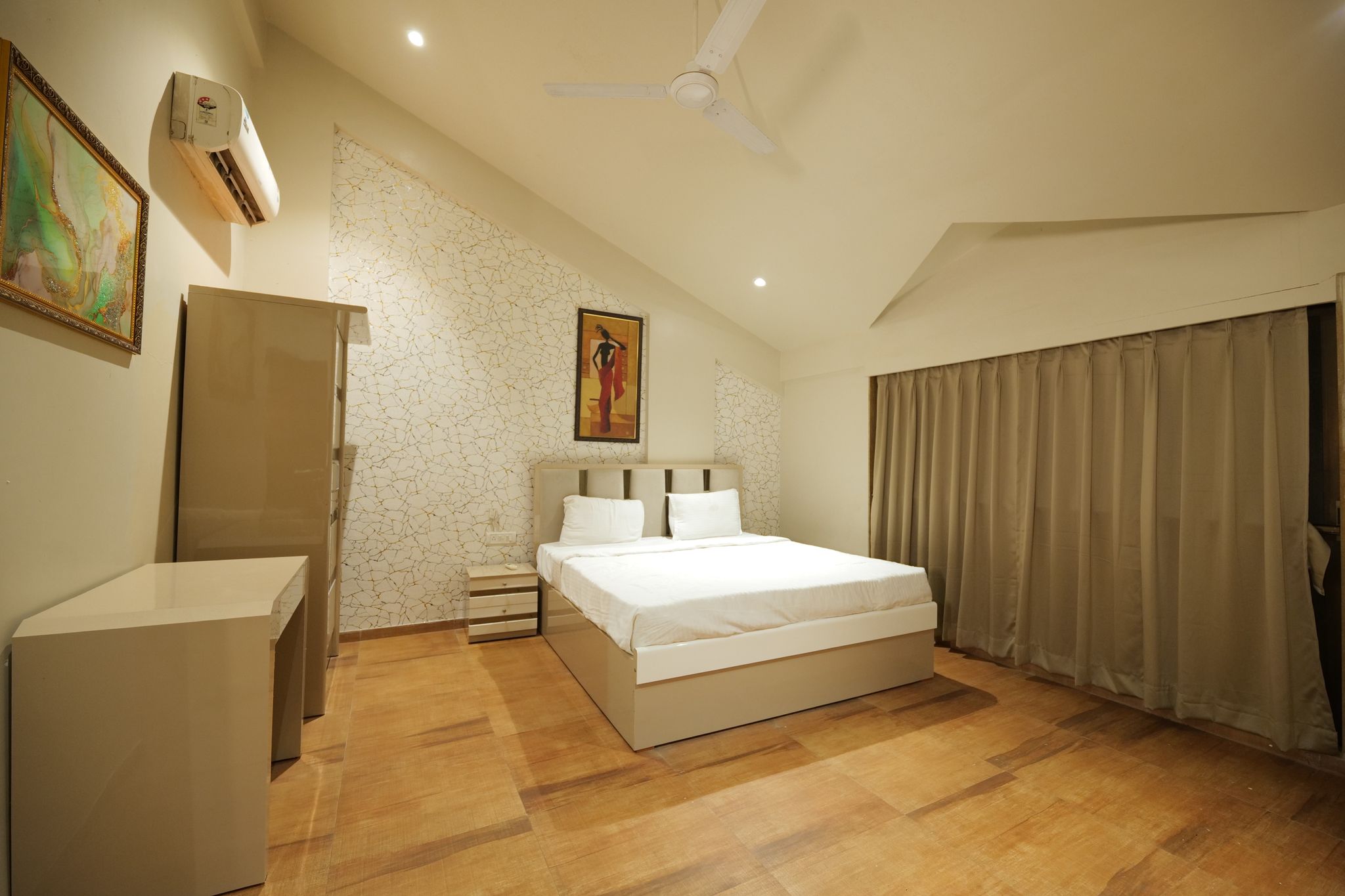 Sandal Wood Villa By 97RoyalVista Classic Villa 6