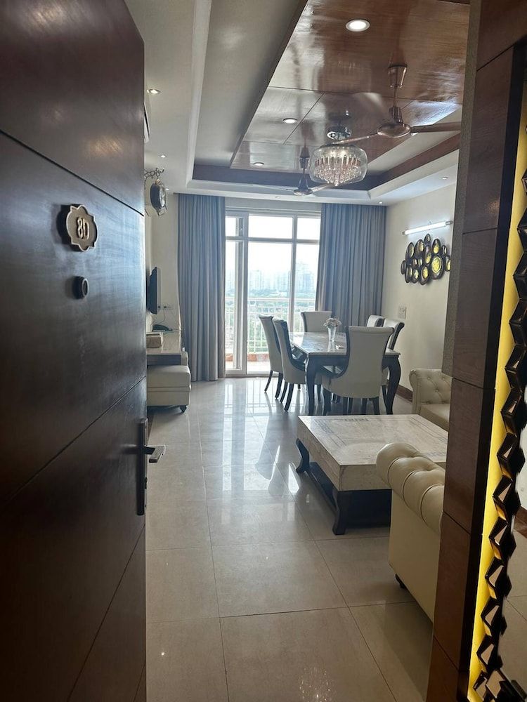 Luxury Serviced Apartment Near Medanta Medicity Apartment, 1 Bedroom, Accessible, Smoking 9
