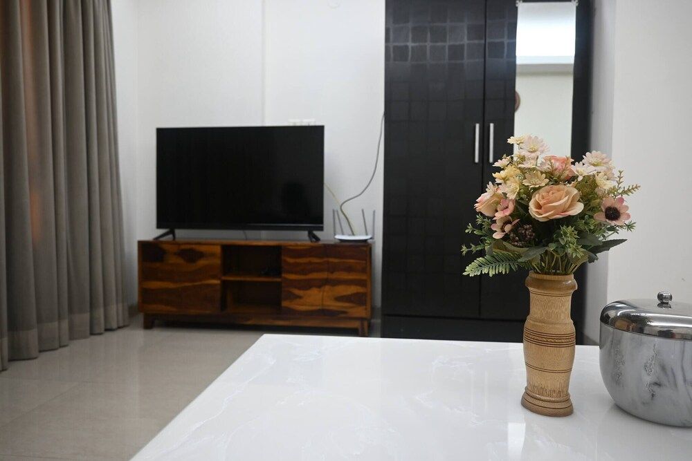 Luxurious 1bhk Apartment in Gurgaon With Shared Pool and BBQ Area Apartment, 1 Bedroom, Smoking 11