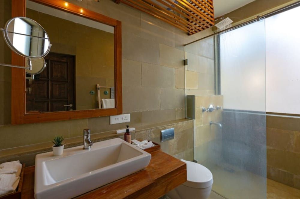 Cliffhouse by Hireavilla -5br w Pvt Pool in Saipem Villa 17