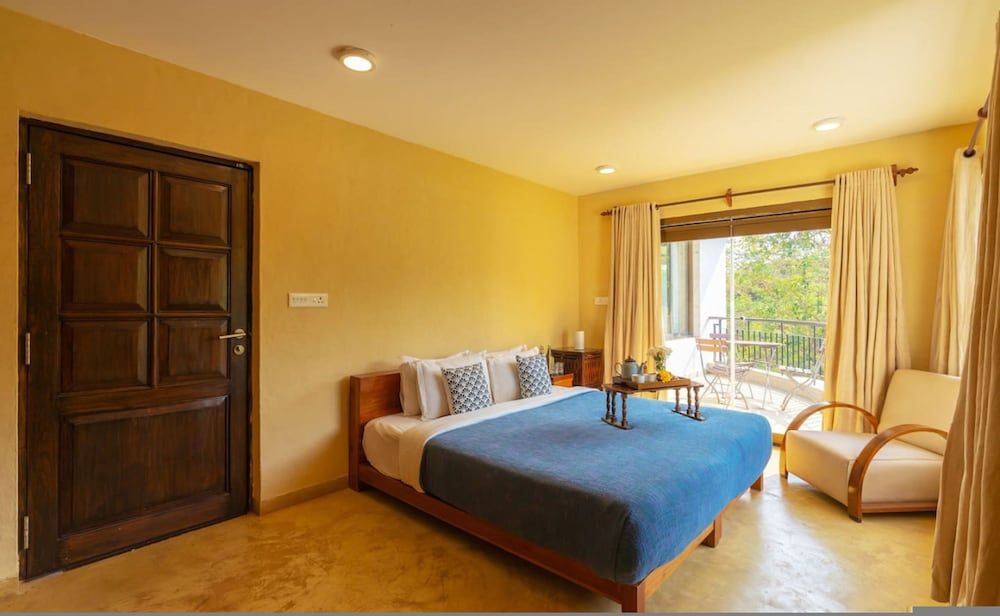 Cliffhouse by Hireavilla -5br w Pvt Pool in Saipem Villa