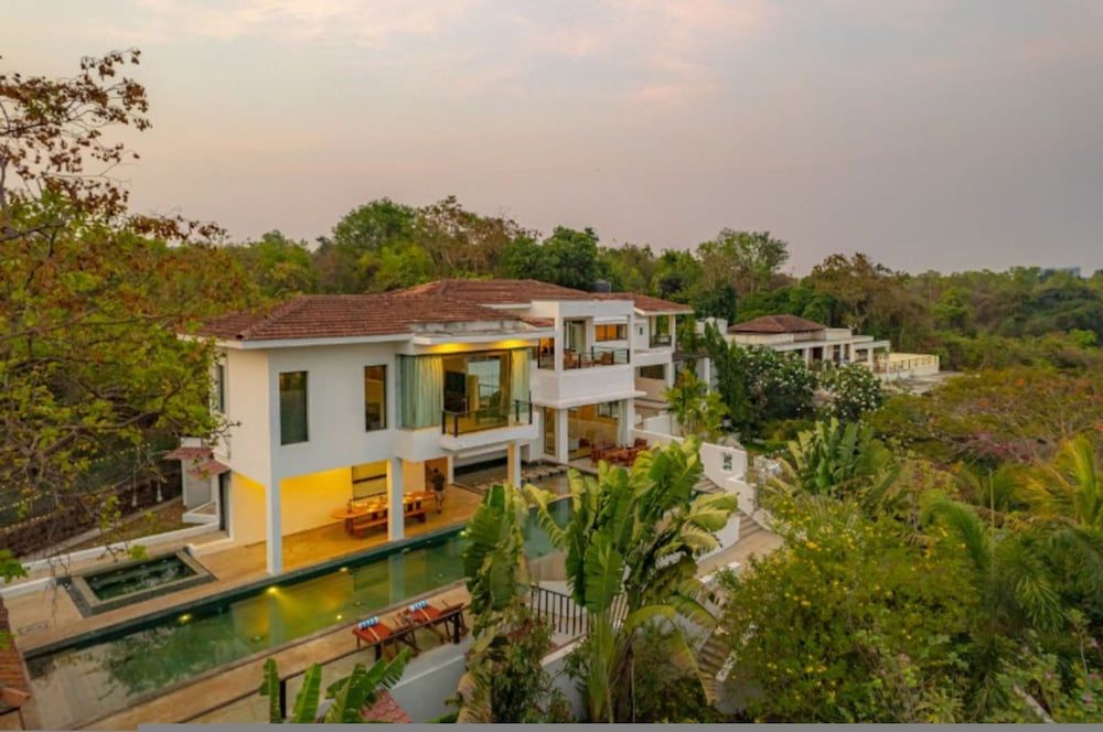 Cliffhouse by Hireavilla -5br w Pvt Pool in Saipem Villa 14