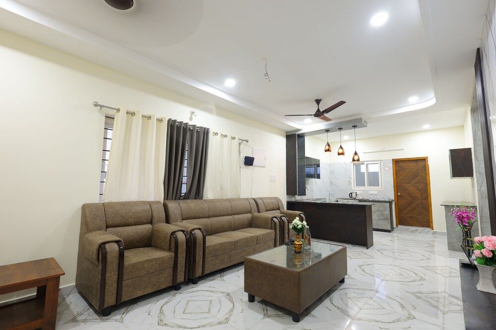 SBHS Homestay - Vrushabadri