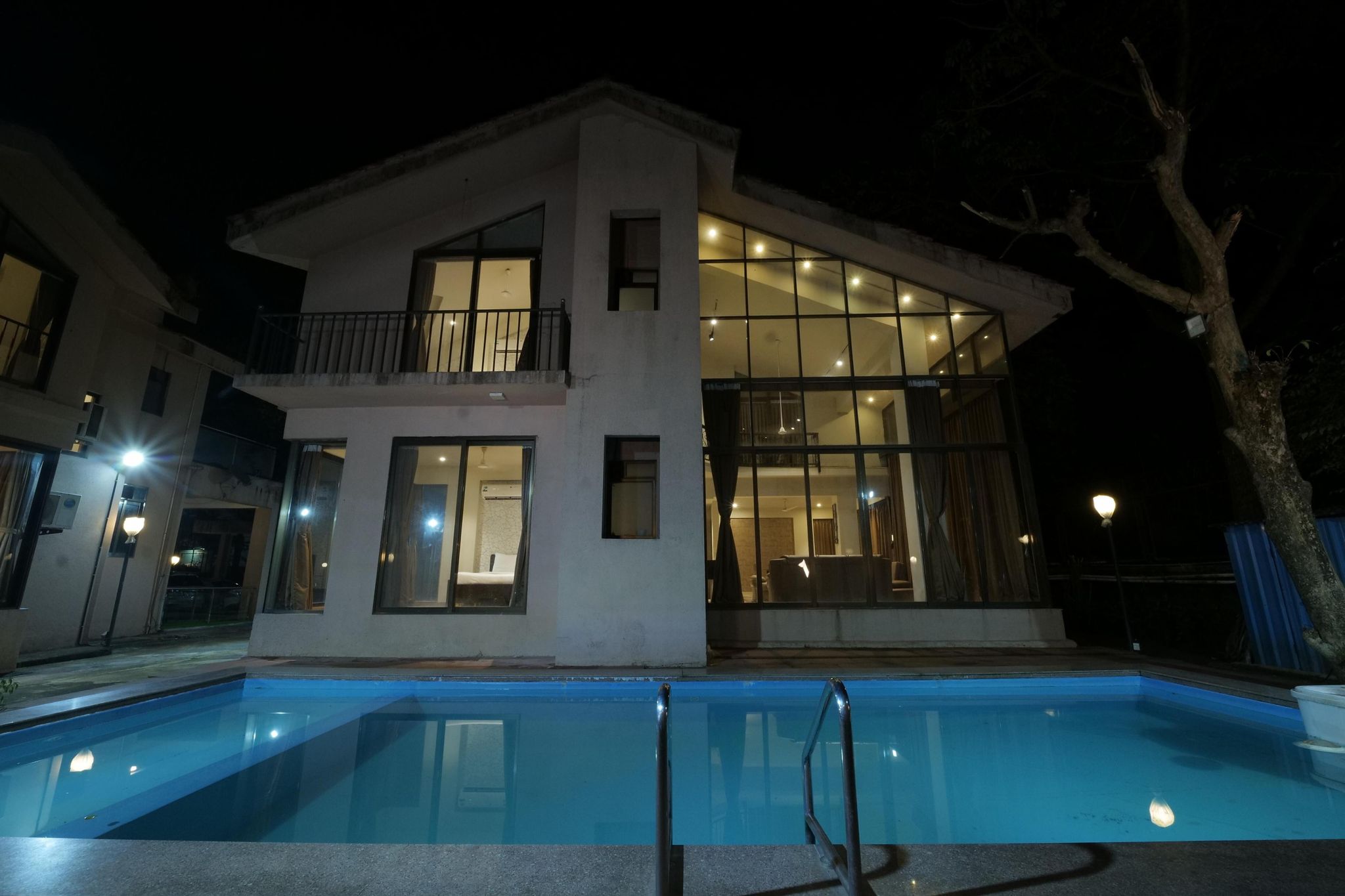 Pine Wood Villa By 97RoyalVista