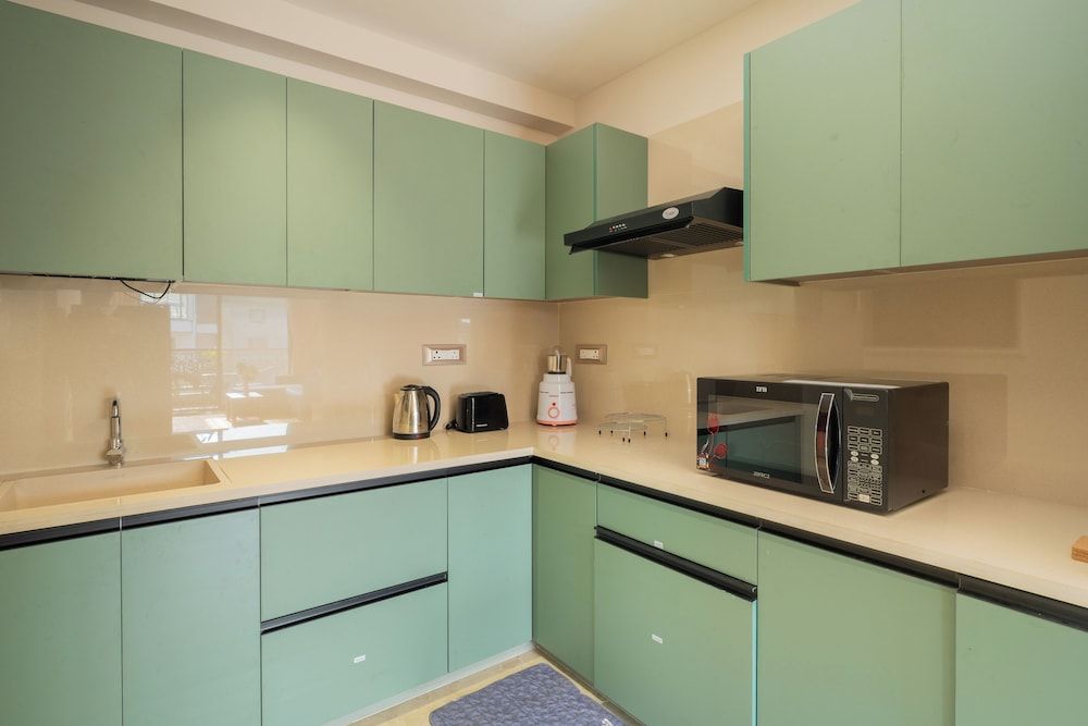 ELIVAAS Kamerios Maris 1 BHK Jacuzzi Apartment, 1 King Bed, Balcony, City View 15