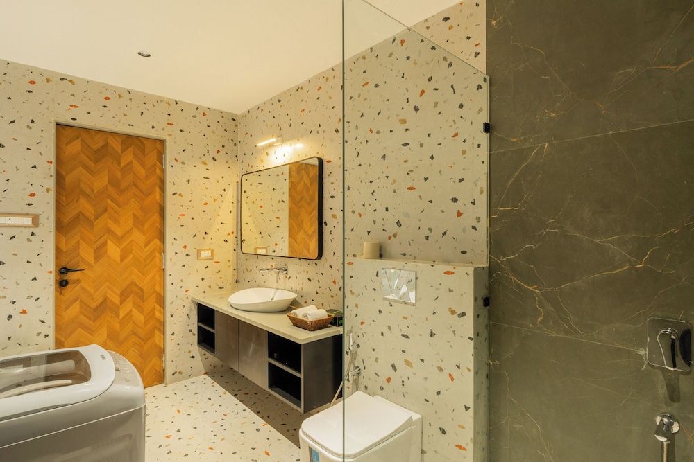 ELIVAAS Kamerios Maris 1 BHK Jacuzzi Apartment, 1 King Bed, Balcony, City View 21