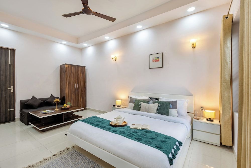 Luxury Villa, 5 Bedrooms, Balcony, Garden View