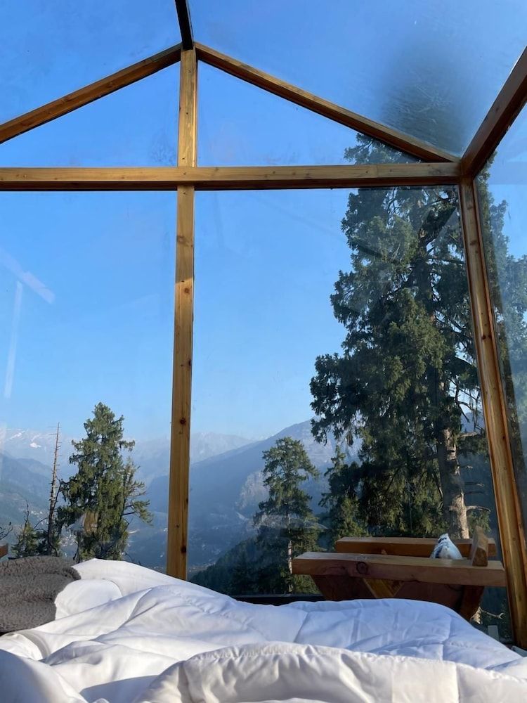 Cove The Glass House Luxury Villa, Mountain View 9