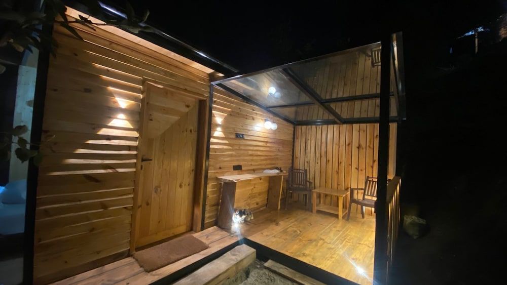 Cove The Glass House Luxury Villa, Mountain View 13