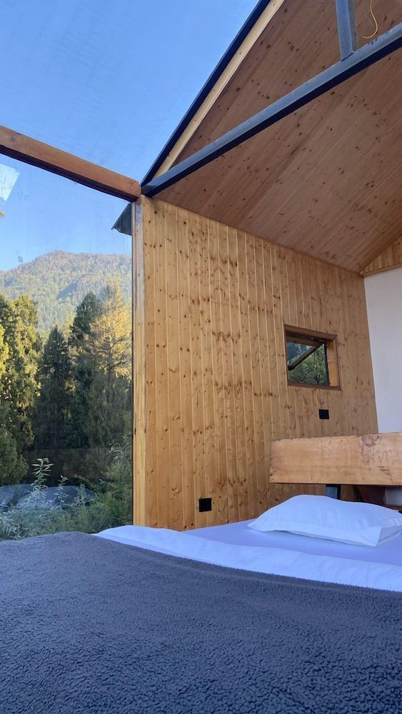 Cove The Glass House Luxury Villa, Mountain View 19