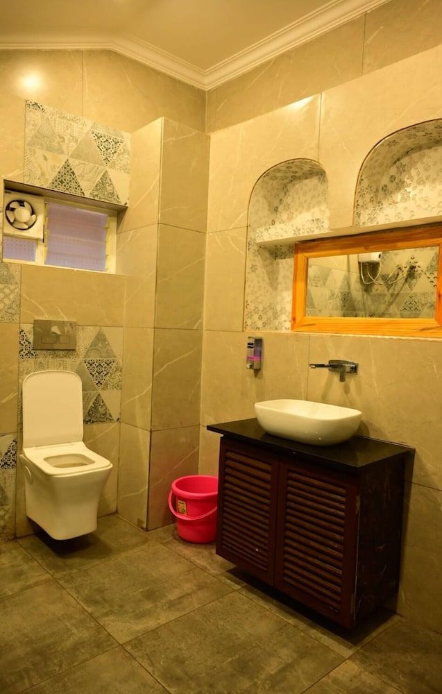 Baga Villa Harshita Luxury Villa, 4 Bedrooms 8