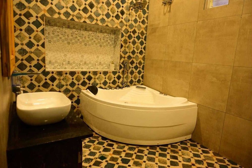 Baga Villa Harshita Luxury Villa, 4 Bedrooms 11