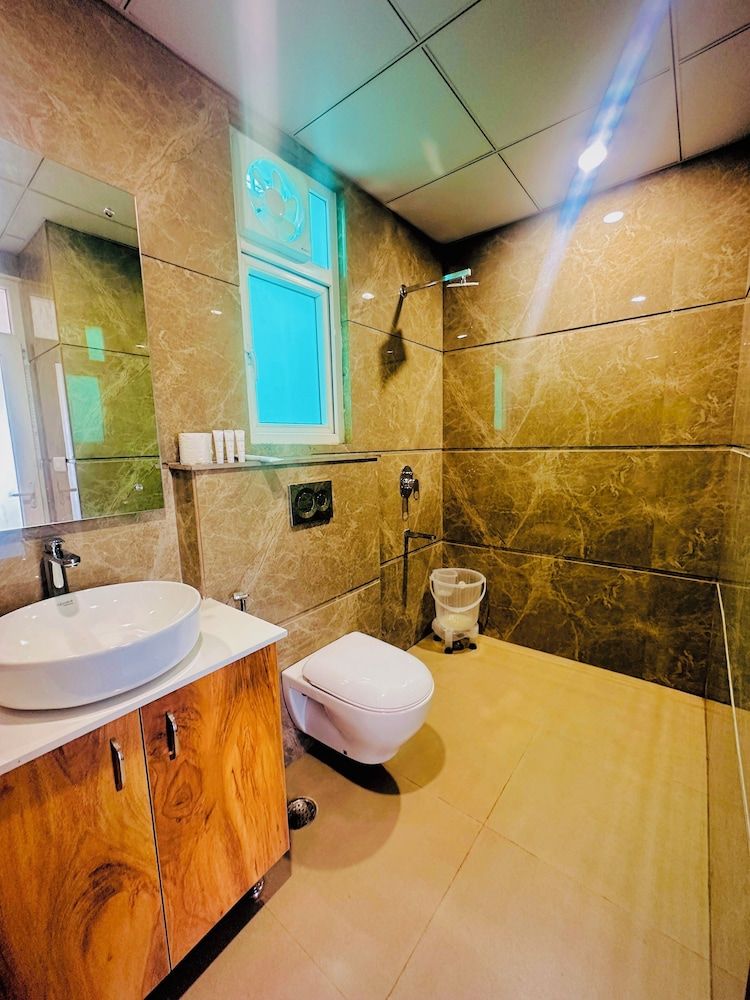 The Lodgers Luxury1BHK Service Apartment Luxury Apartment 19