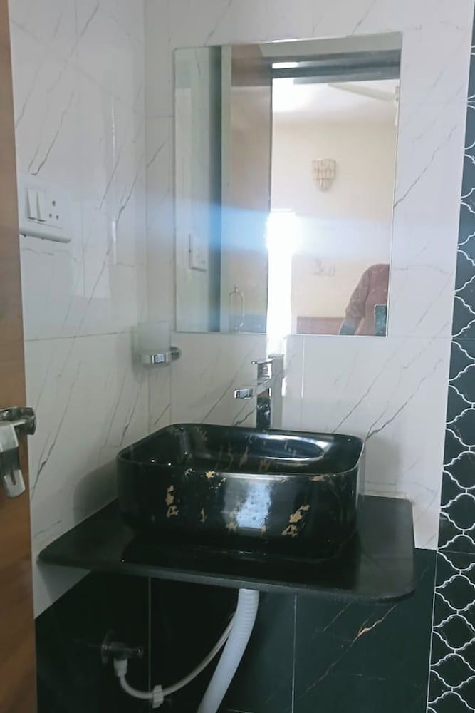 Strawberry Land Resort 3 BHK 8