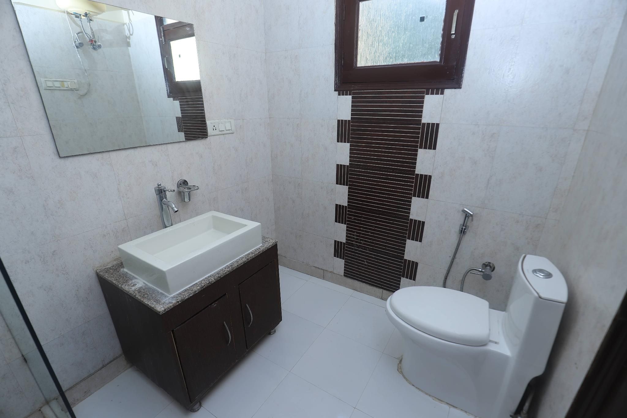 Master Double Room Ensuite with Balcony