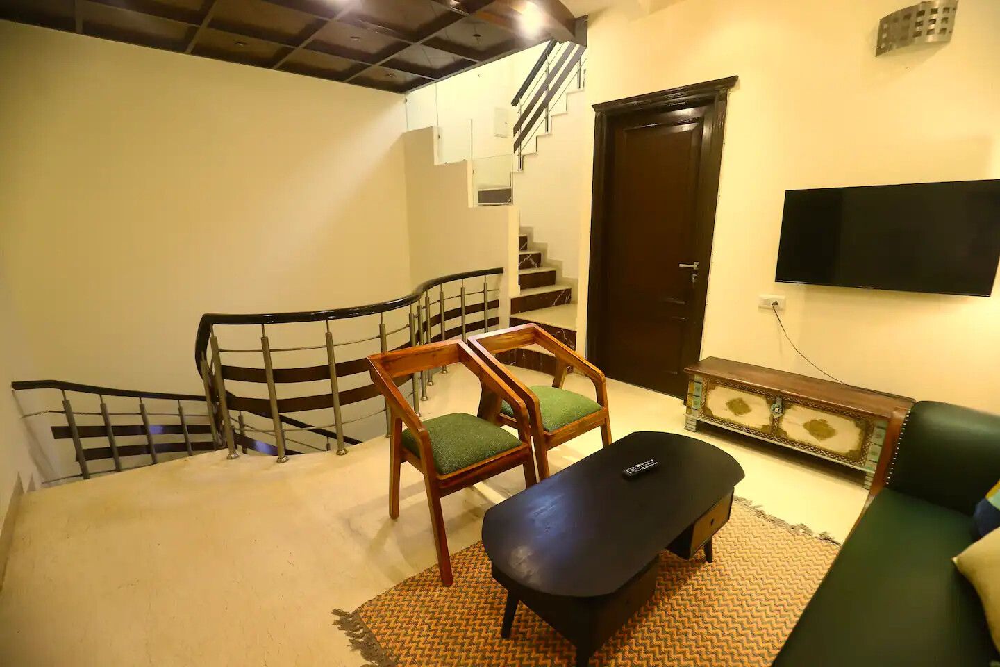 Slice inn orchid Deluxe Double Room, Balcony 5