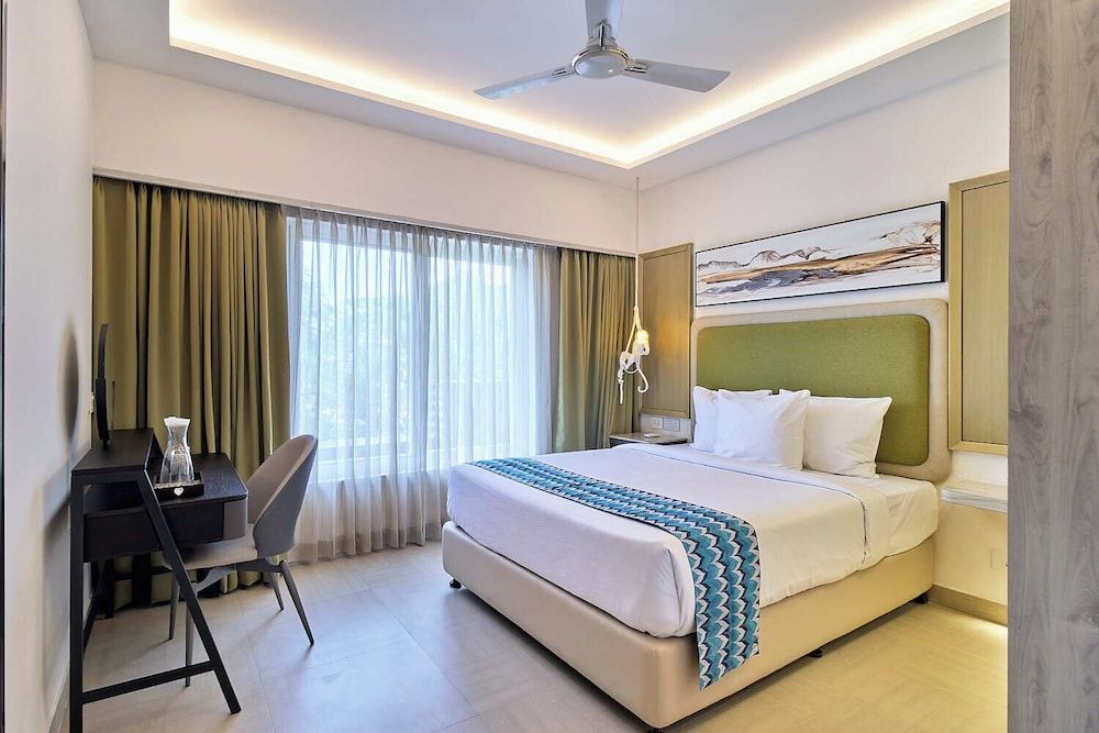 GoSavvy Executive Residences - Three Bedroom Deluxe Apartment 2