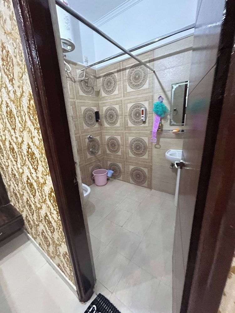 Entire 3bhk Luxury Flat in Zirakpur-panchkula-chandigarh-mohali, Punjab, India Apartment, 3 Bedrooms, Accessible, Smoking 40