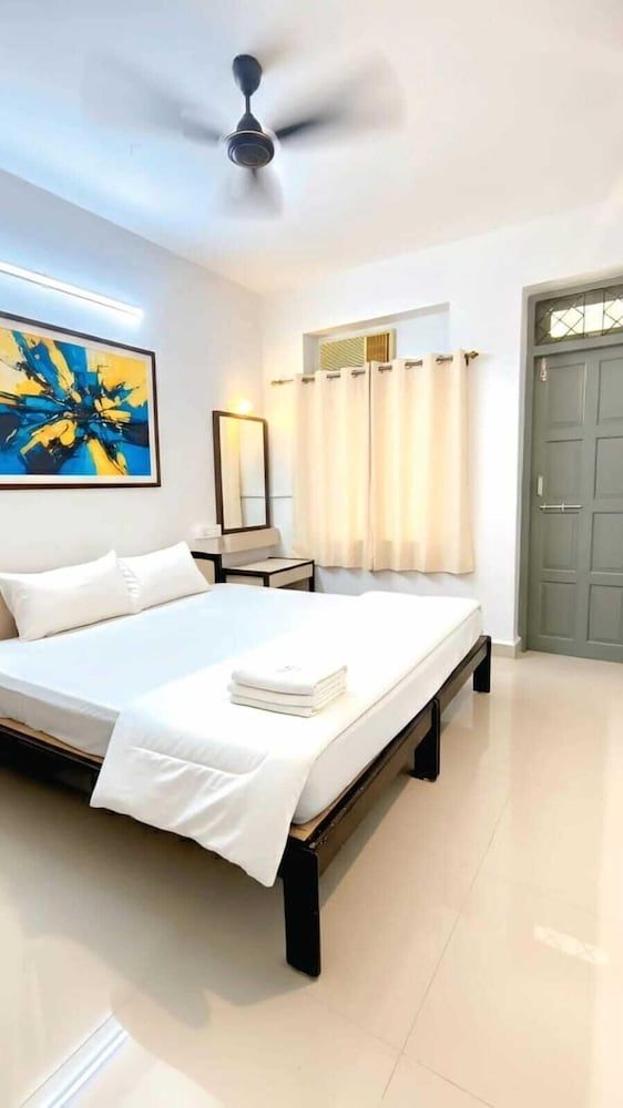 shradha luxury room Luxury Apartment 5