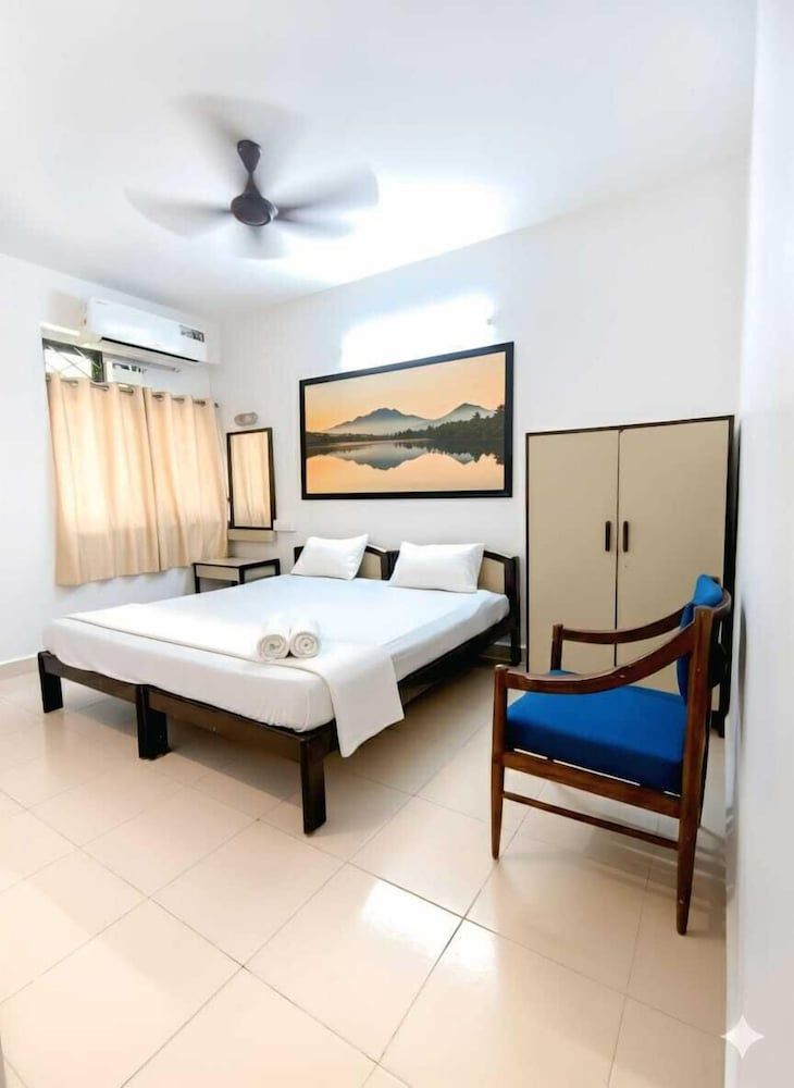 shradha luxury room Luxury Apartment 4