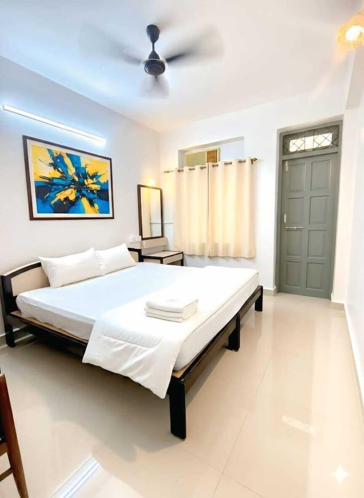 shradha luxury room Luxury Apartment 7