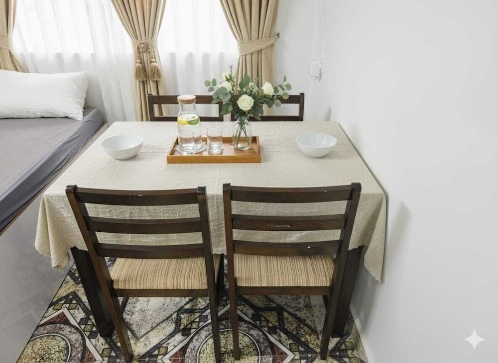 shradha luxury room Luxury Apartment 6